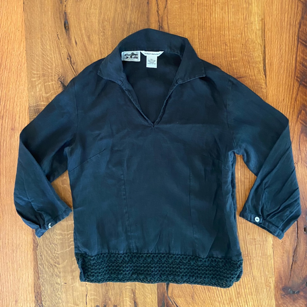 Richard Malcolm 100% Irish Linen Black Blouse, Crochet Hem & Side Zipper, Sz Sml